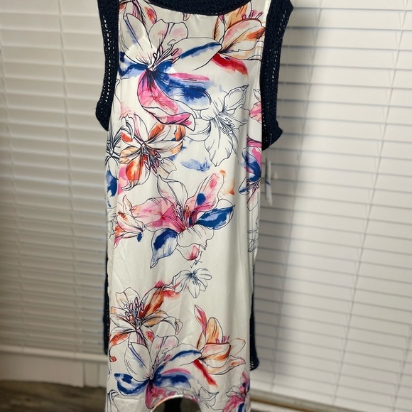 Fever Women's Dress Sleeveless Crochet Trim Crew Neck Allover Floral X-Large - Picture 1 of 10